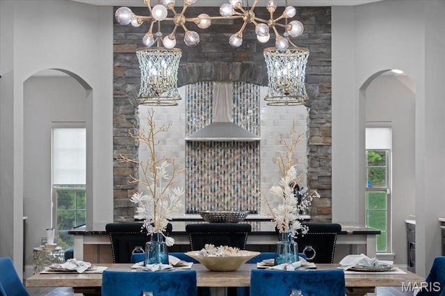 5 Watch Hill Rd, Ladue, MO 63124 - dining area with arched walkways and a chandelier