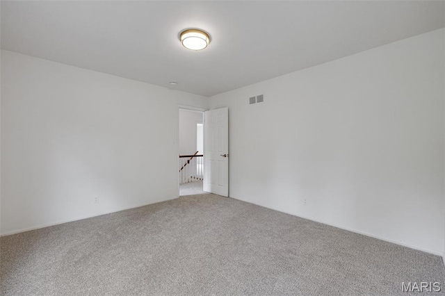 173 Portico Dr, Chesterfield, MO 63017 - unfurnished room with light colored carpet