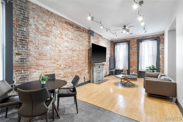 2247 Gravois Ave, Saint Louis, MO 63104