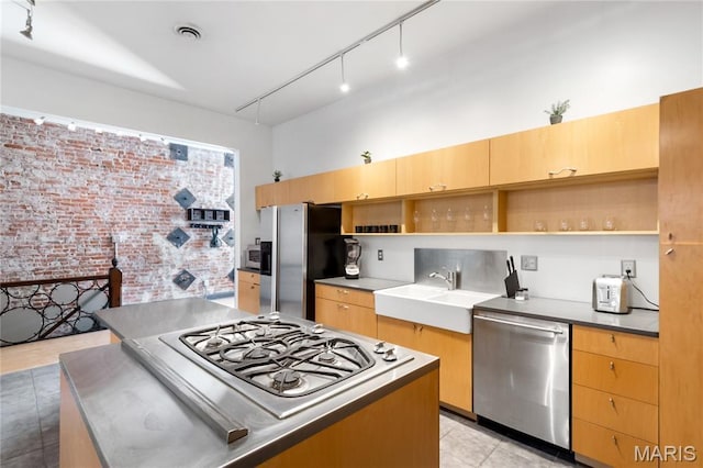 2247 Gravois Ave, Saint Louis, MO 63104