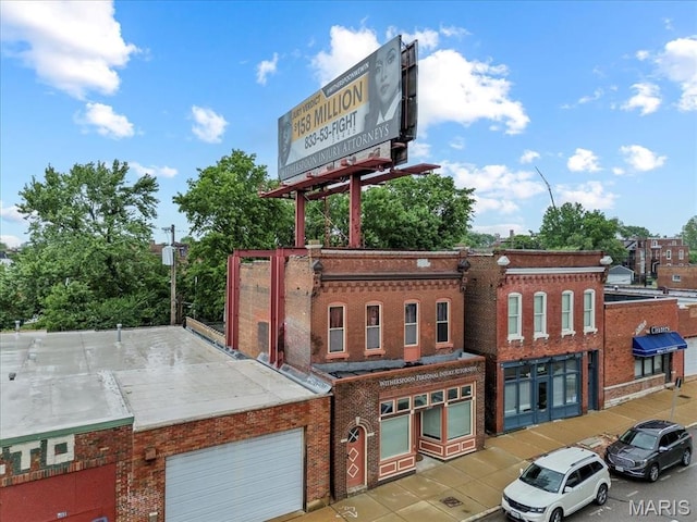 2247 Gravois Ave, Saint Louis, MO 63104