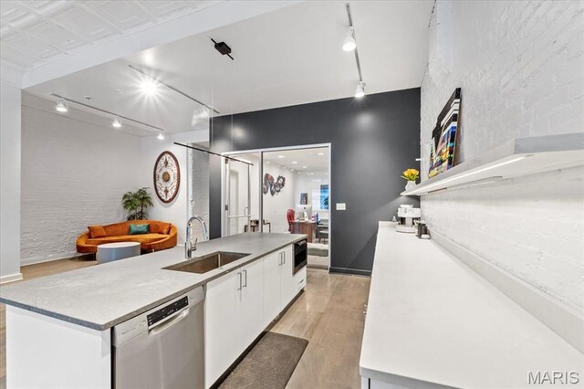2247 Gravois Ave, Saint Louis, MO 63104