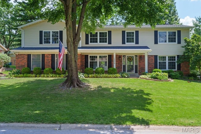 12378 Woodline Dr, Creve Coeur, MO 63141
