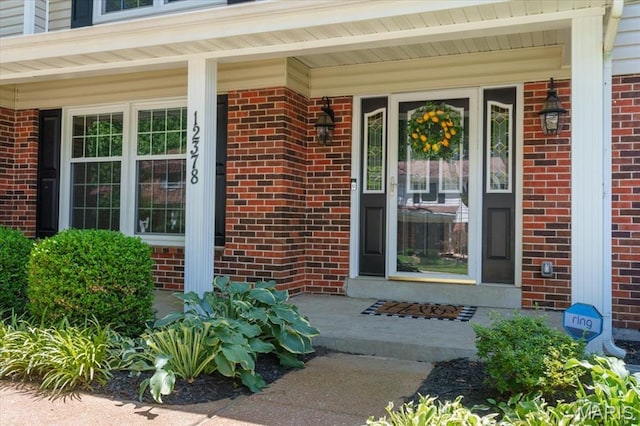 12378 Woodline Dr, Creve Coeur, MO 63141