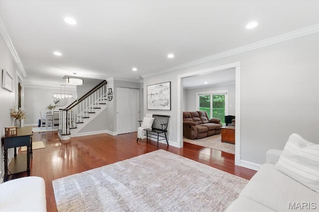 12378 Woodline Dr, Creve Coeur, MO 63141