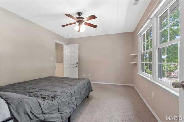 12378 Woodline Dr, Creve Coeur, MO 63141