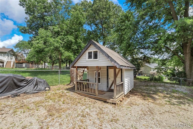 116 Shirewood Dr, Saint Charles, MO 63303 - view of front facade with an outbuilding and a fenced backyard