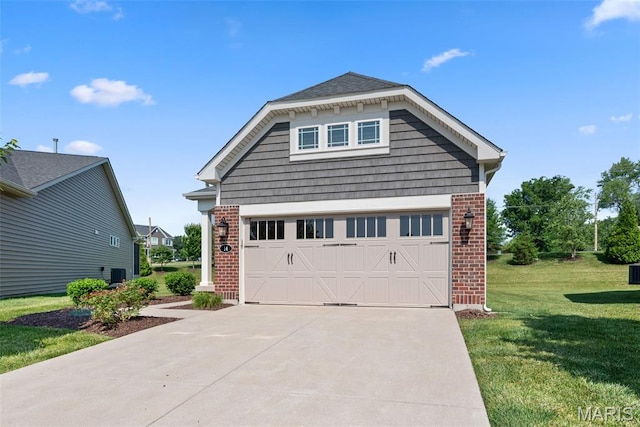14 Ivyleigh Ct, Saint Charles, MO 63303 - garage with driveway
