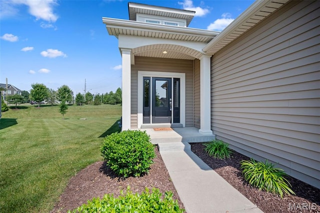 14 Ivyleigh Ct, Saint Charles, MO 63303 - entrance to property featuring a lawn