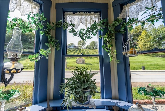 415 E 1st St, Hermann, MO 65041 - view of doorway to outside