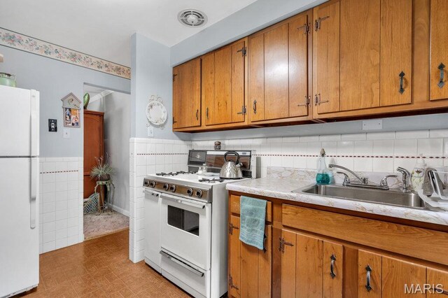 1400 Corinth Dr, Saint Louis, MO 63137 - photo 11