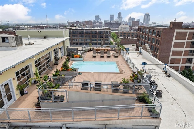 2323 Locust St Unit 308, Saint Louis, MO 63103 - view of pool featuring a skyline view
