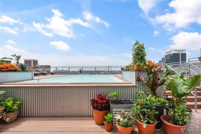 2323 Locust St Unit 308, Saint Louis, MO 63103 - view of pool