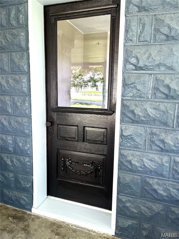 10216 High St, Belgrade, MO 63622 - entrance to property with stone siding
