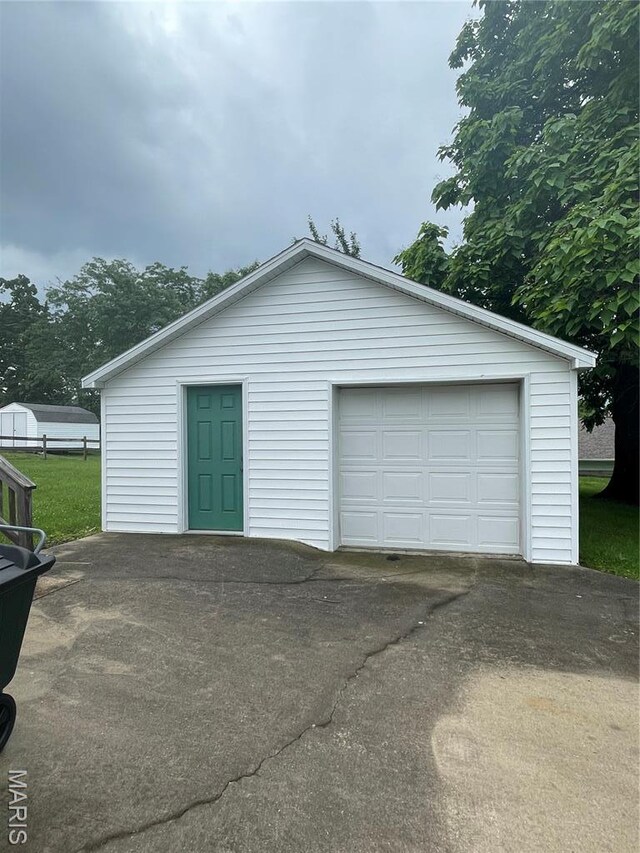 103 E 3rd St, Dixon, MO 65459 - photo 31