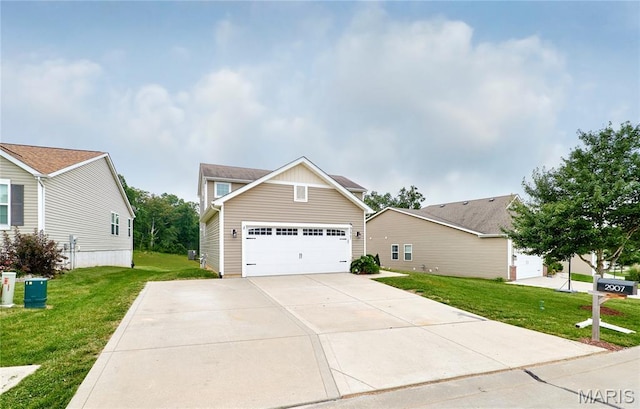 2907 Preston Woods Trl, Lake St Louis, MO 63367 - traditional-style house with a front lawn and concrete driveway