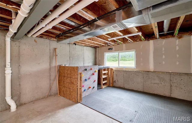 2907 Preston Woods Trl, Lake St Louis, MO 63367 - view of basement