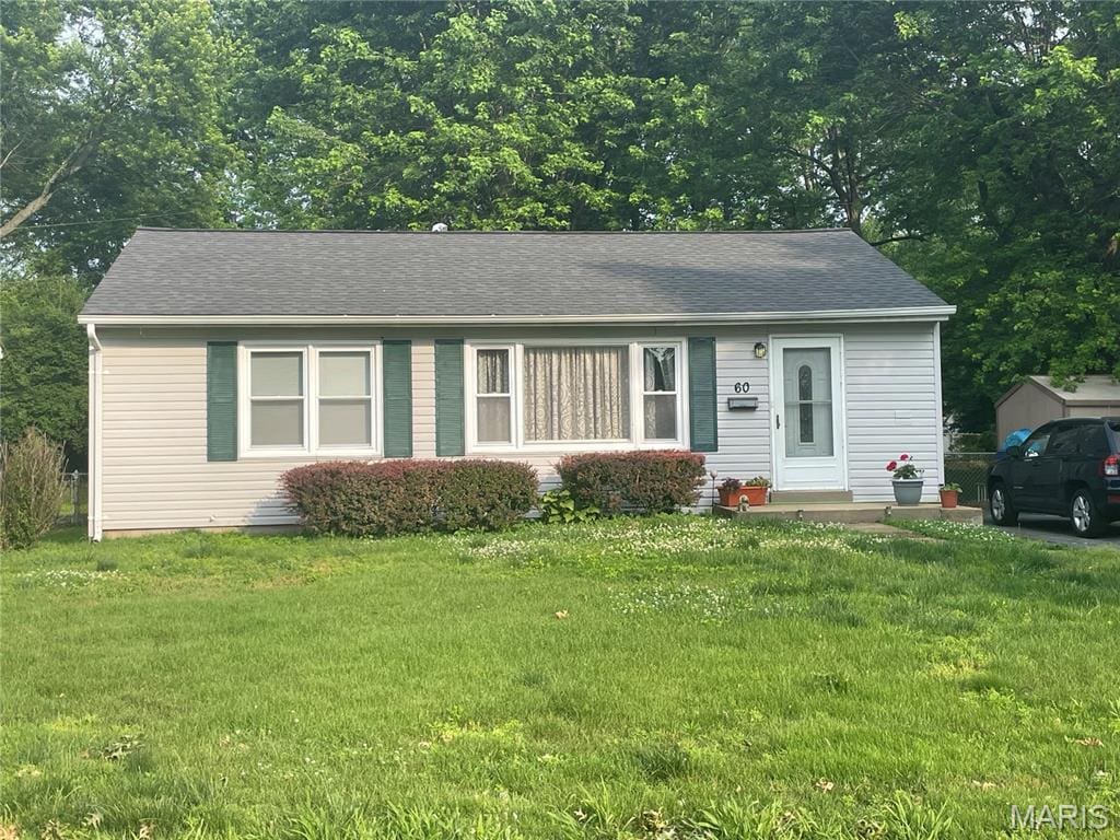 60 La Venta Dr, Florissant, MO 63031 - photo 1