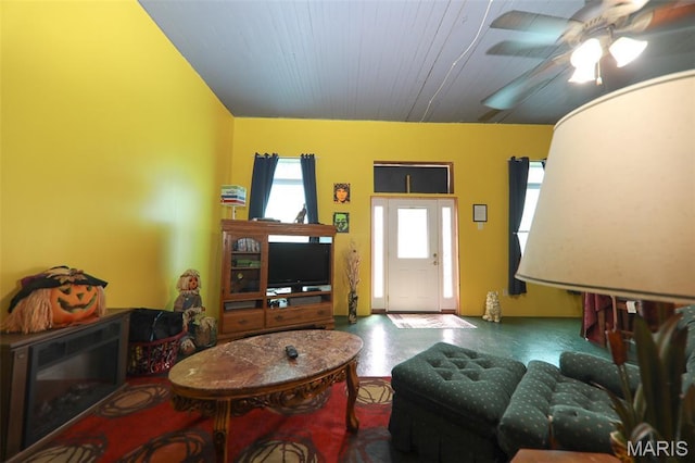 607 Main St, Keyesport, IL 62253 - living room with a ceiling fan