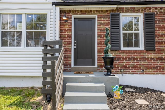 702 Crompton Ct, Saint Louis, MO 63126 - entrance to property with brick siding