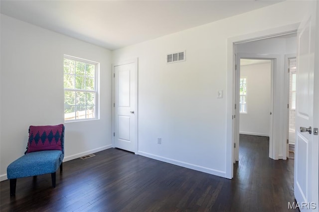 702 Crompton Ct, Saint Louis, MO 63126 - unfurnished room with dark wood finished floors and baseboards