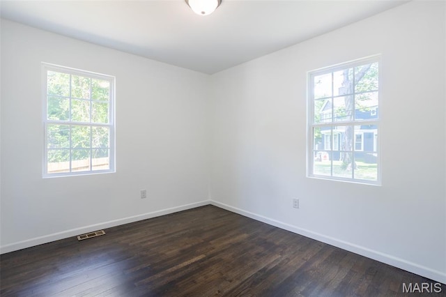 702 Crompton Ct, Saint Louis, MO 63126 - unfurnished room featuring dark wood finished floors