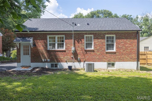 702 Crompton Ct, Saint Louis, MO 63126 - rear view of property featuring a shingled roof and brick siding