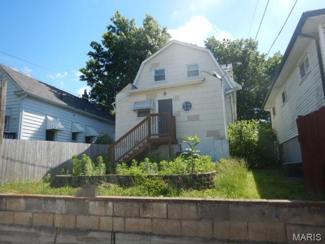 5141 Dresden Ave, Saint Louis, MO 63116 - photo 2