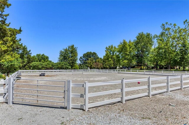 5425 Independence Rd, Weldon Spring, MO 63304 - view of yard featuring an enclosed riding area