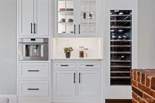 5425 Independence Rd, Weldon Spring, MO 63304 - bar with oven and wine cooler