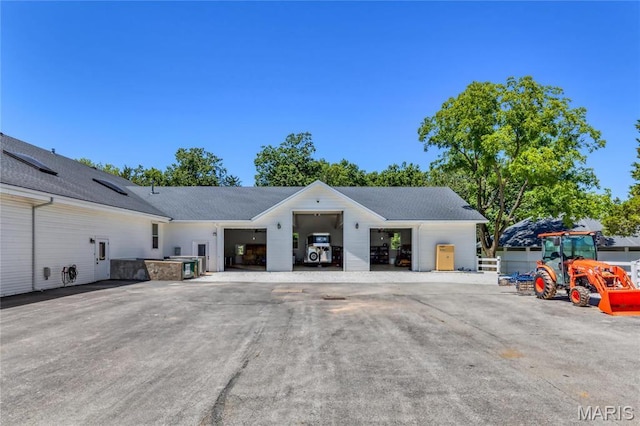 5425 Independence Rd, Weldon Spring, MO 63304 - view of building exterior with a garage