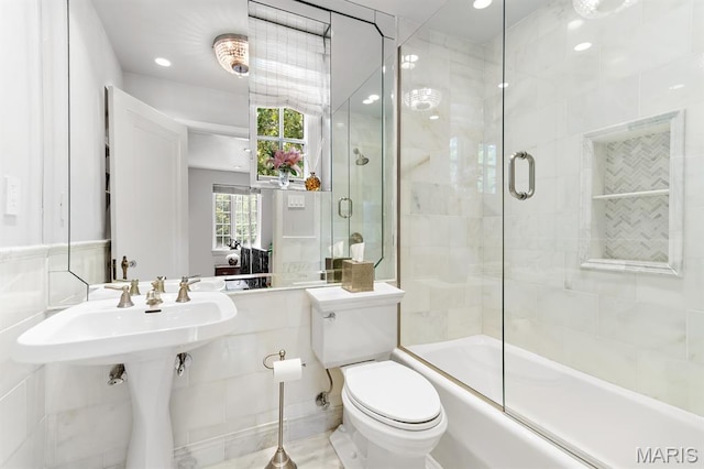 7428 Wellington Way, Clayton, MO 63105 - bathroom with enclosed tub / shower combo and toilet