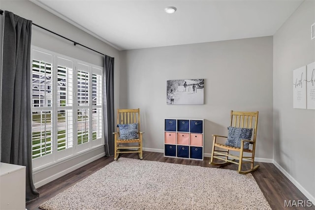 5034 Corisande Woods Dr, Fenton, MO 63026 - living area with dark wood-style floors and baseboards
