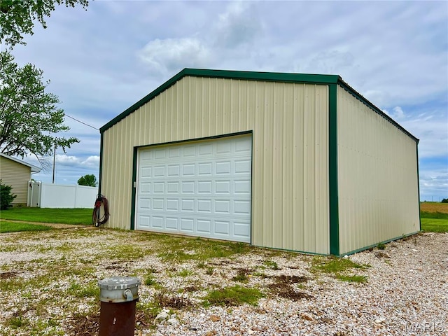 873 White Rd, Montgomery City, MO 63361 - view of detached garage