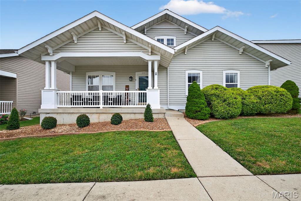 111 Hawks Haven Dr, Ofallon, MO 63368 - photo 1