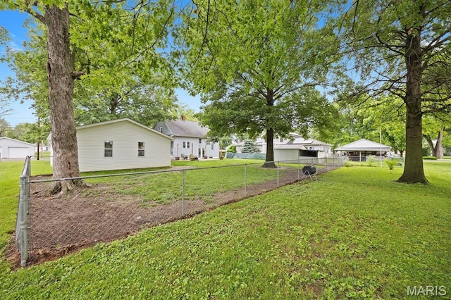 203 N Williams St, Albers, IL 62215 - view of yard with a detached garage