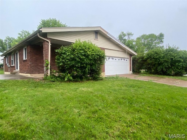 2571 Burchard Dr, Saint Louis, MO 63136 - photo 28