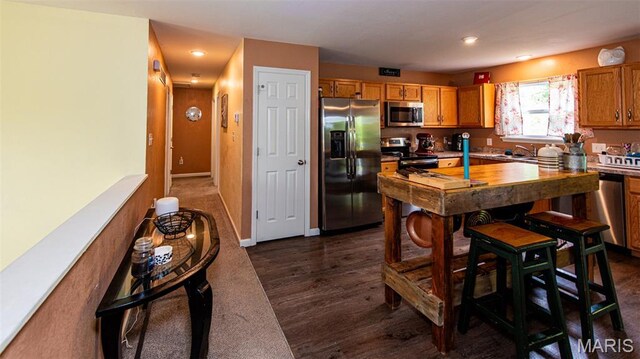 1532 Saint Charles Dr, Hillsboro, MO 63050
