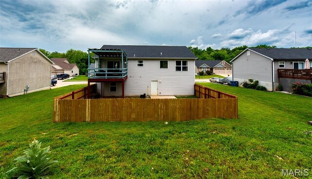 1532 Saint Charles Dr, Hillsboro, MO 63050