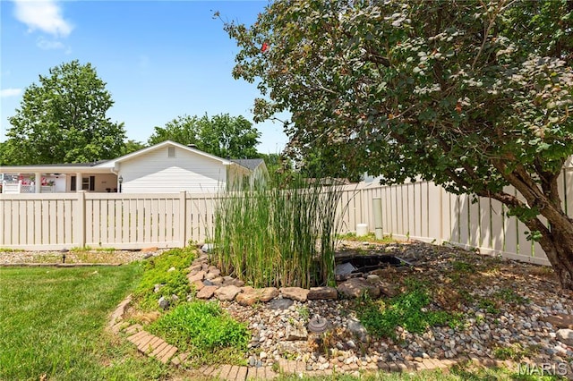 2404 Westport Ln, Saint Charles, MO 63301 - photo 24