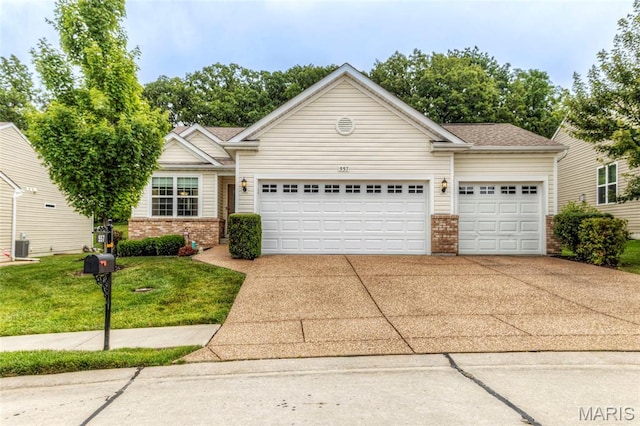 557 Owls Perch Dr, Lake St Louis, MO 63367 - photo 1