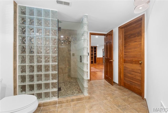 16427 Andraes Dr, Chesterfield, MO 63005 - bathroom with toilet and a shower stall