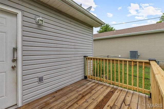 310 S Harry Junior St, Desloge, MO 63601 - wooden deck with a yard