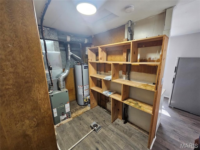 1150 Lilac Dr, Belleville, IL 62220 - storage room featuring water heater