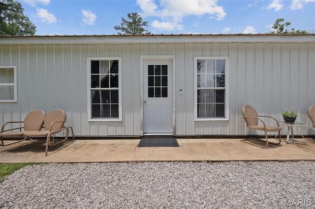 14864 S State Highway 21, Potosi, MO 63664 - entrance to property with a patio area