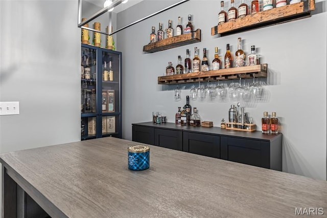 view of indoor dry bar
