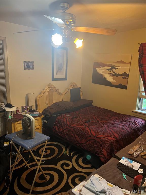 8362 Braddock Dr, University City, MO 63132 - view of bedroom