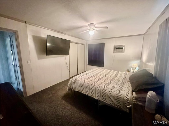 19040 State Route Ee, St James, MO 65559 - bedroom featuring a wall unit AC, carpet, a closet, and ceiling fan