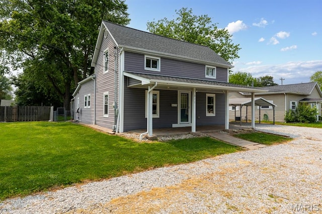 311 S Edwardsville St, Staunton, IL 62088 - view of front facade featuring driveway and a porch