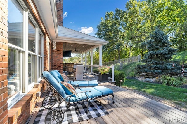 512 Overlook Terrace Ct, Eureka, MO 63025 - wooden deck with ceiling fan and outdoor dining space
